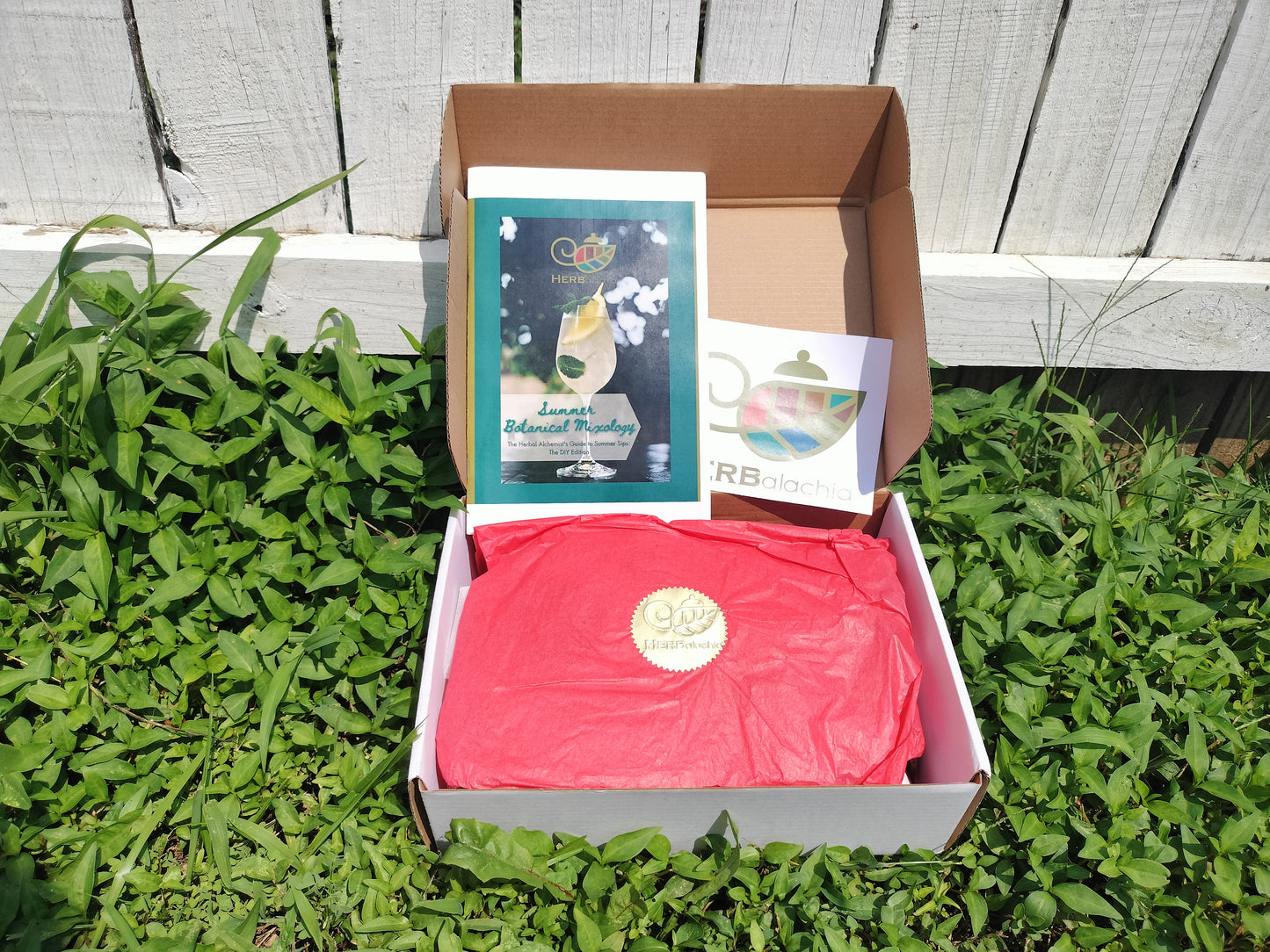 Summer Botanical Mixology DIY Box: The Guide to Summer Sips